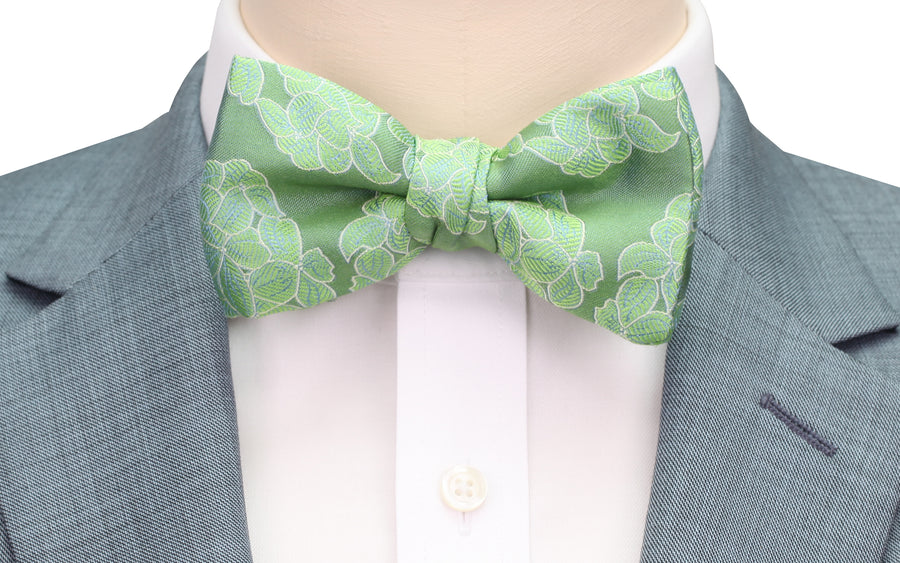 Mimi Fong Hydrangea Bow Tie in Seafoam