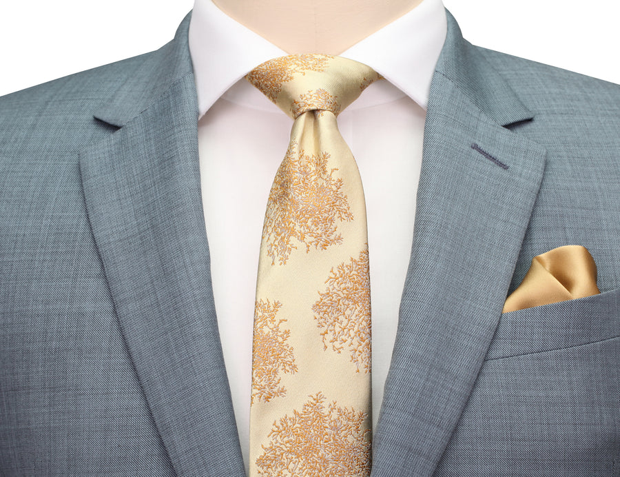 Mimi Fong Moss Tie in Gold