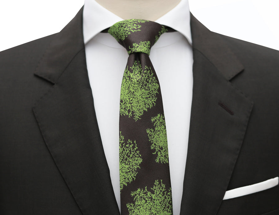 Mimi Fong Moss Tie in Chocolate